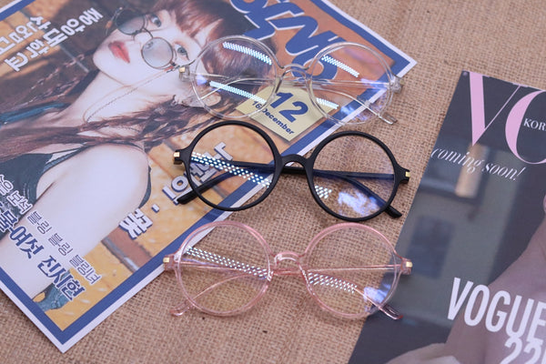 Why should you be buying your glasses online?